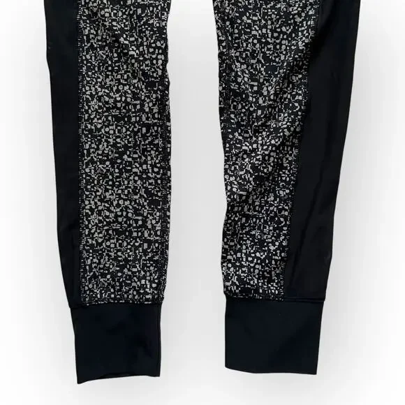 Lole Women's Black & Gray Geometric Sheer Side Activewear 7/8 Leggings Size S - Picture 6 of 13
